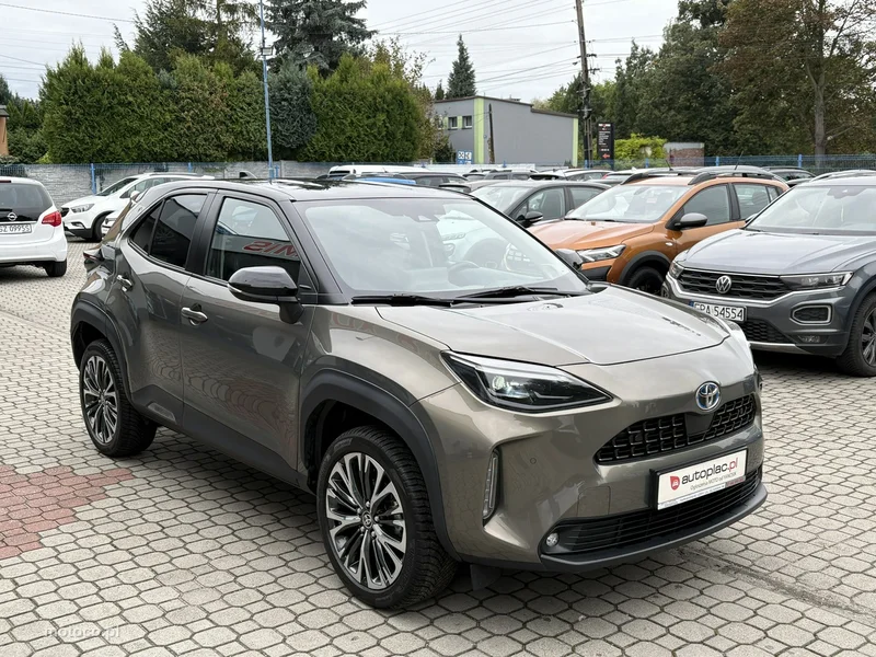 Toyota Yaris Cross XP210 3
