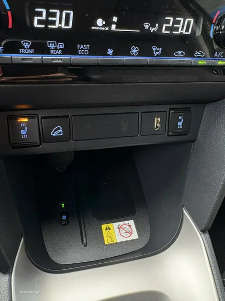 Toyota Yaris Cross XP210 29