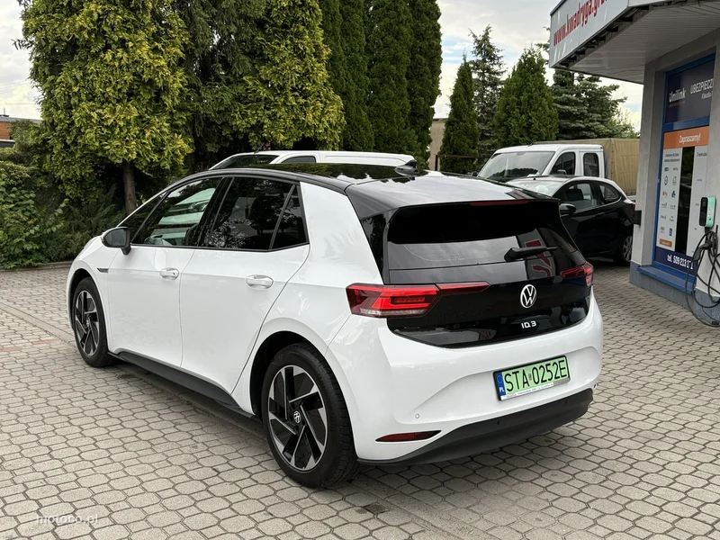 Volkswagen ID.3 8