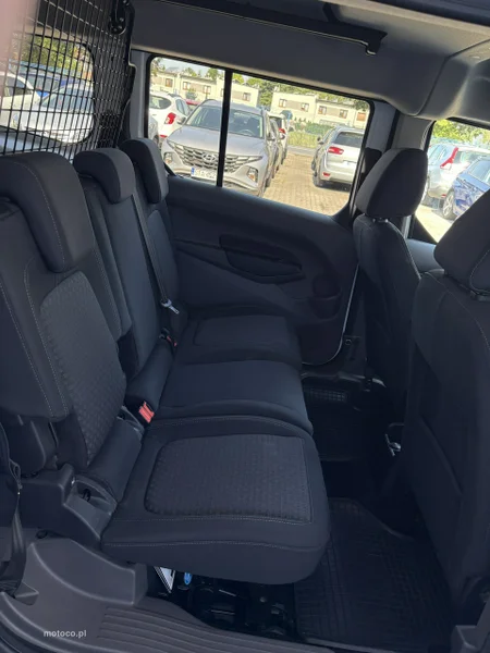 Ford Transit Connect 12