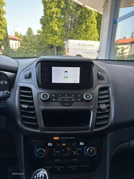 Ford Transit Connect 18