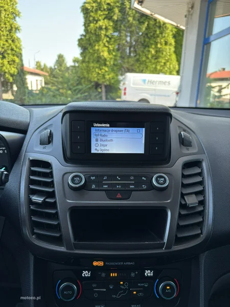 Ford Transit Connect 19