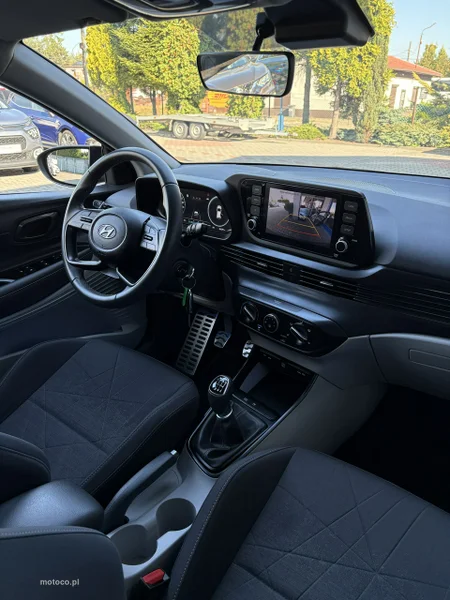 Hyundai BAYON 13