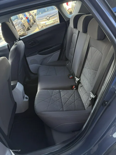 Hyundai BAYON 16