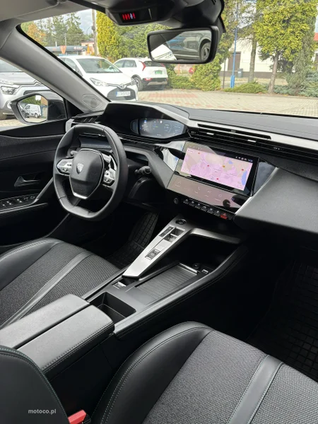 Peugeot 308 11