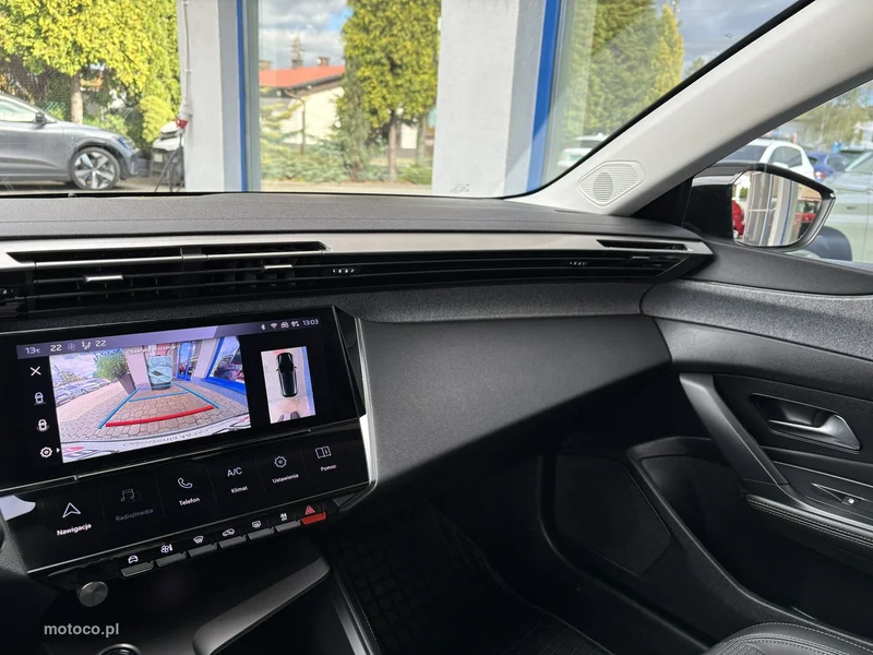Peugeot 308 13