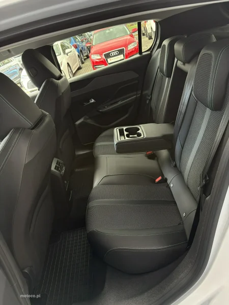 Peugeot 308 15