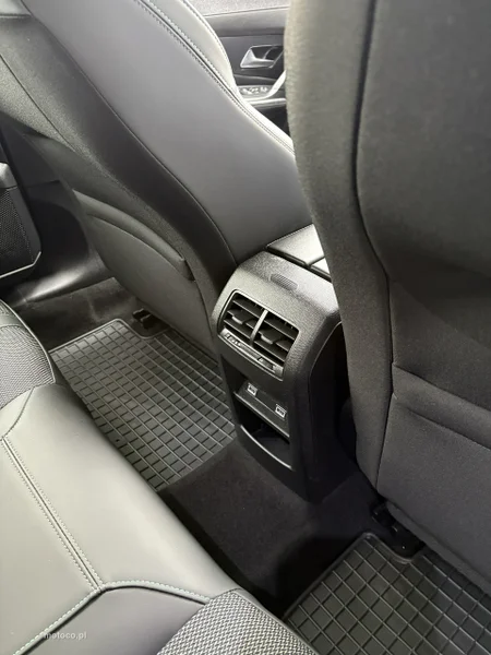 Peugeot 308 17