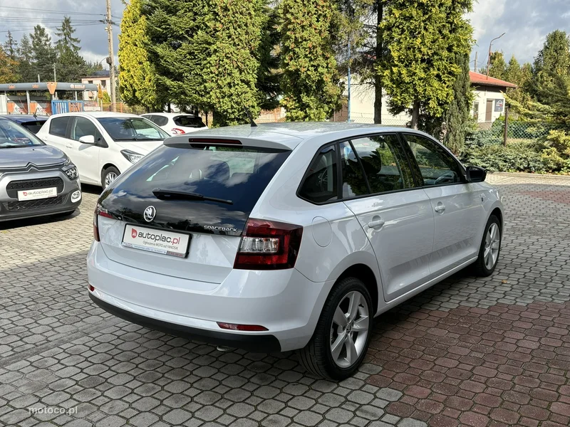 Skoda Rapid I 6