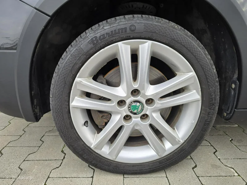 Skoda Roomster I 33