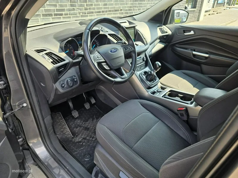 Ford Kuga II 19