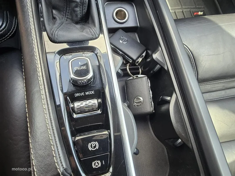 Volvo V90 Cross Country 35