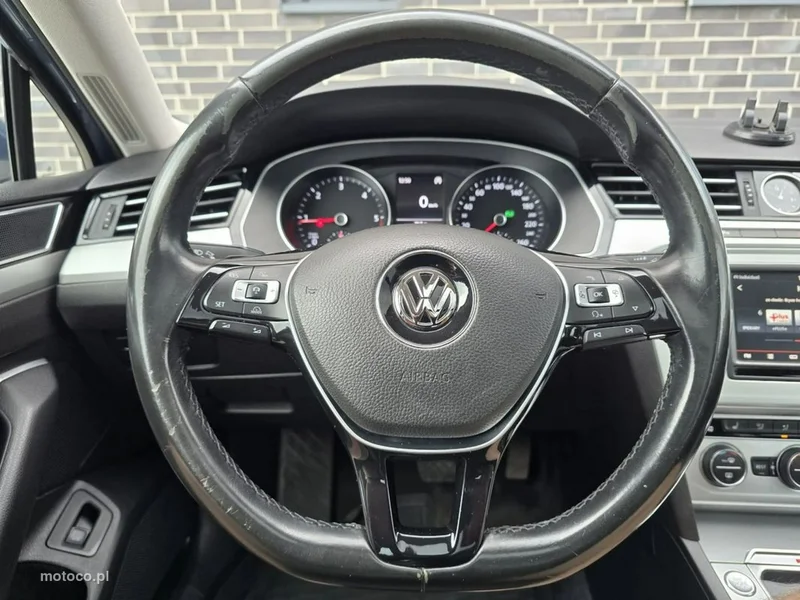 Volkswagen Passat B8 33