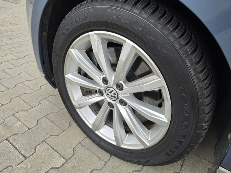 Volkswagen Passat B8 38