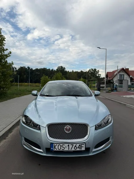 Jaguar XF 7