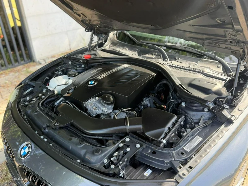 BMW Seria 3 F30 335 12