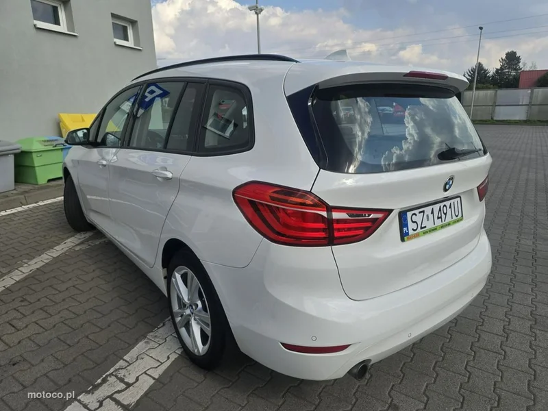 BMW Seria 2 F45 218 13