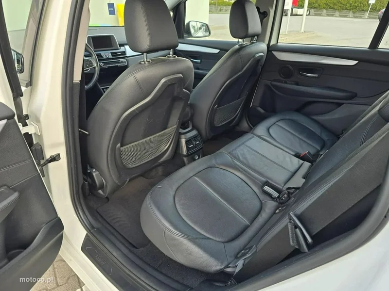 BMW Seria 2 F45 218 26