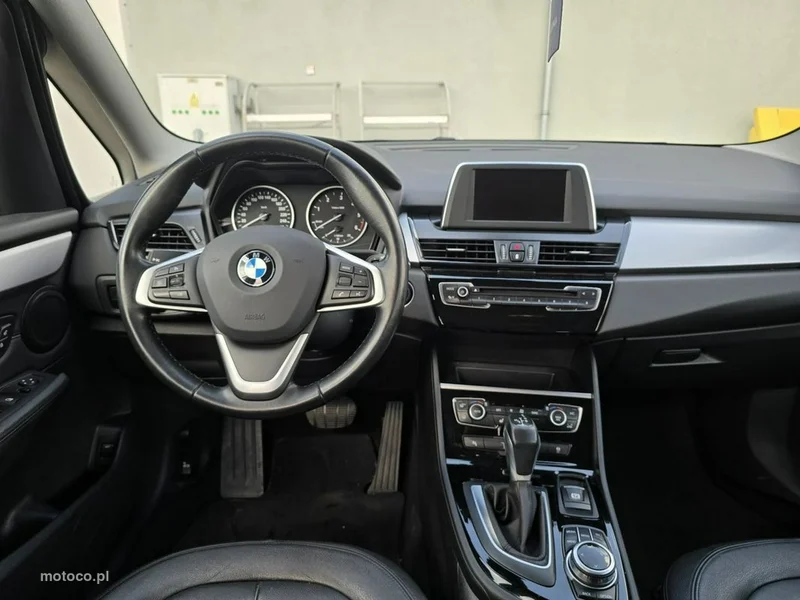 BMW Seria 2 F45 218 29
