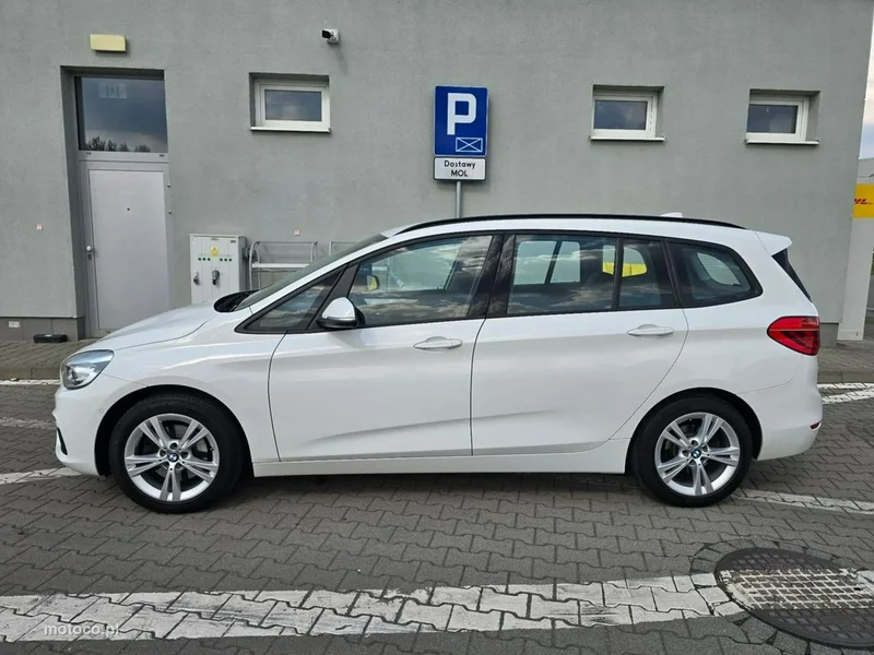 BMW Seria 2 F45 218 9