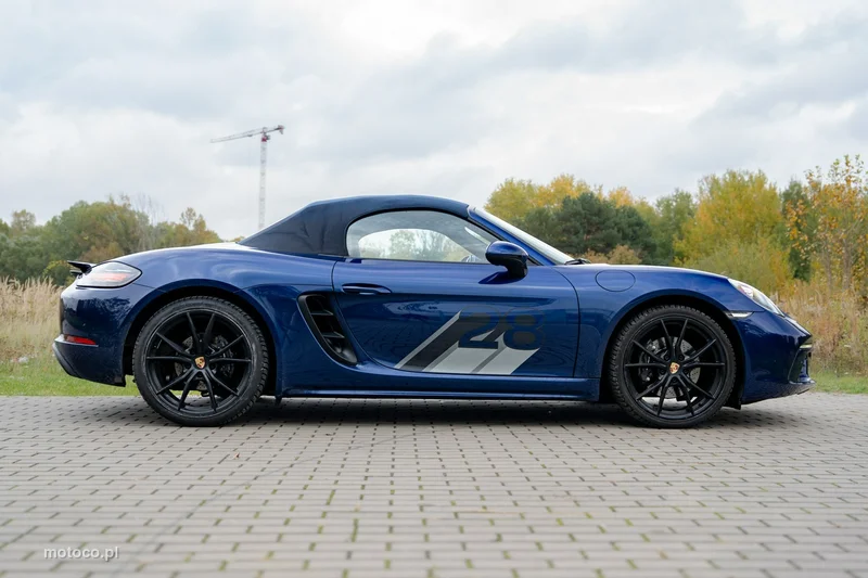 Porsche 718 Boxster 6