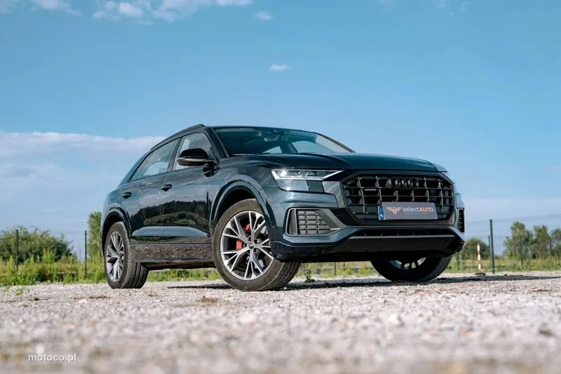Audi Q8 4M 11