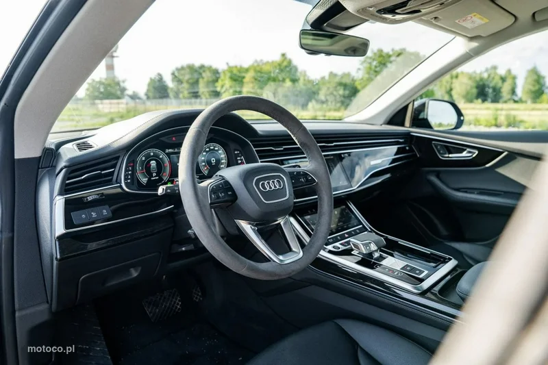 Audi Q8 4M 14