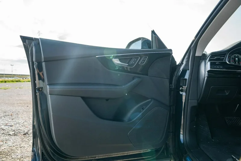 Audi Q8 4M 22