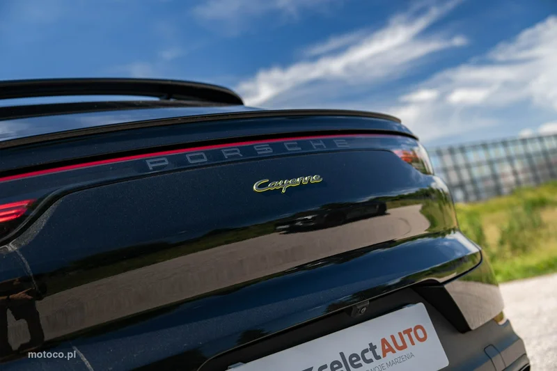 Porsche Cayenne 9YA 13