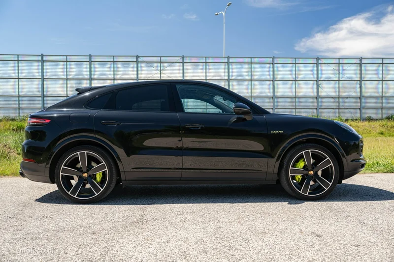 Porsche Cayenne 9YA 9