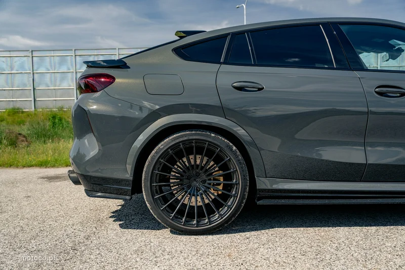 BMW X6 M 7
