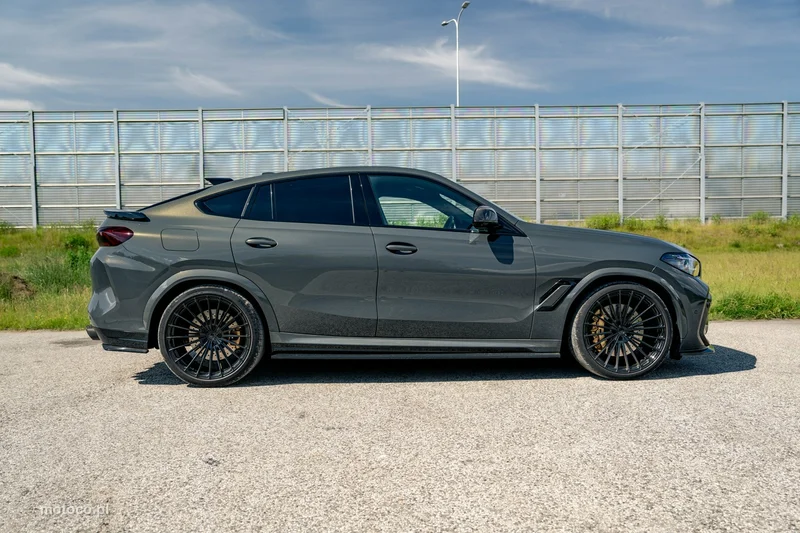 BMW X6 M 9