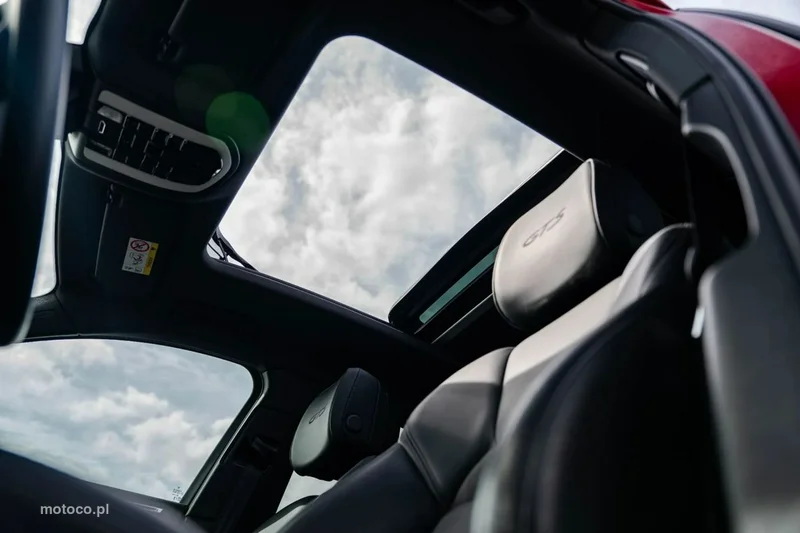 Porsche Macan 95B 28