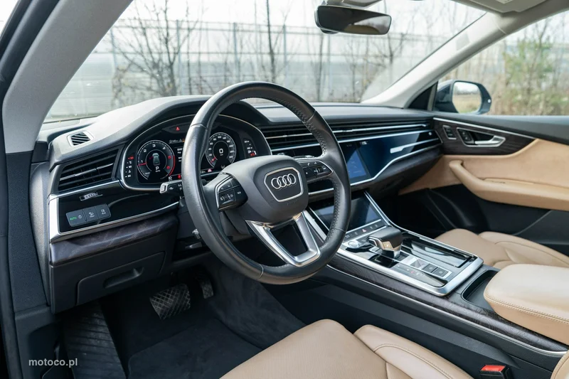 Audi Q8 4M 16