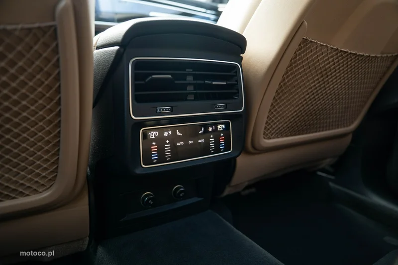 Audi Q8 4M 26