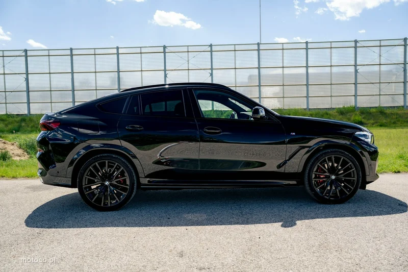 BMW X6 G06 8