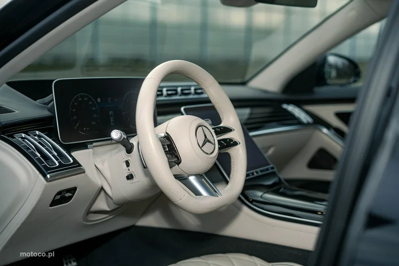 Mercedes-Benz Klasa S W223 S 400 18