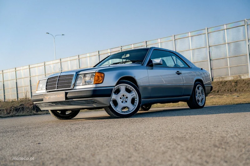 Mercedes-Benz Klasa E W124 E 320 13