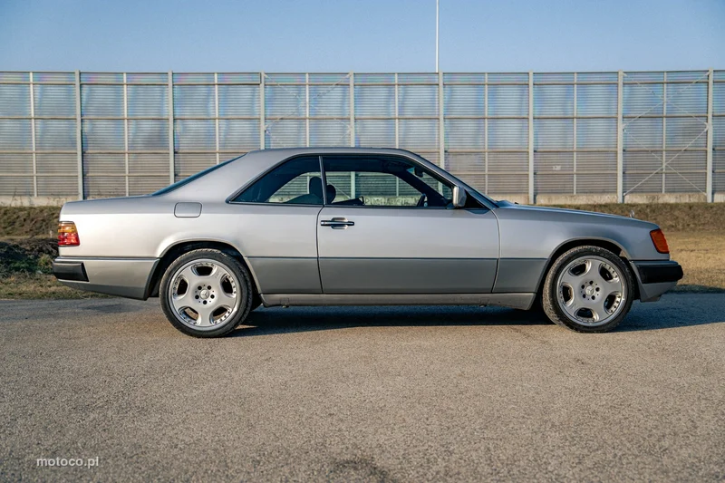 Mercedes-Benz Klasa E W124 E 320 7