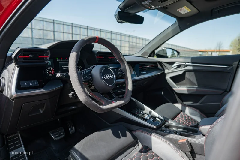 Audi RS3 8Y 16