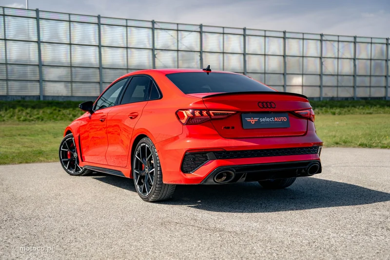 Audi RS3 8Y 4