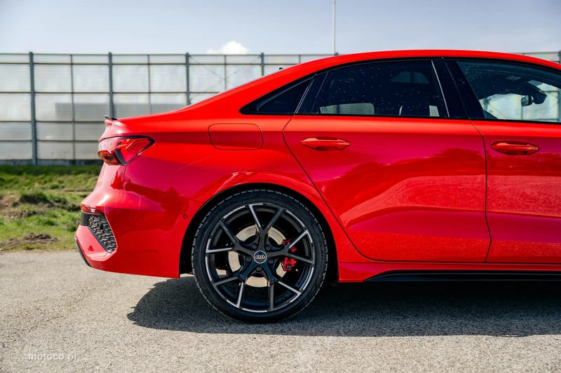 Audi RS3 8Y 7