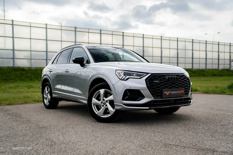 Audi Q3 F3 3