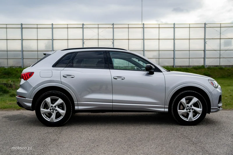 Audi Q3 F3 9