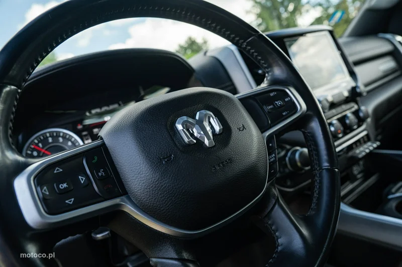 RAM 1500 17