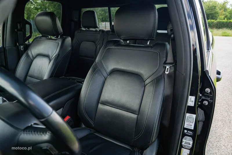 RAM 1500 21