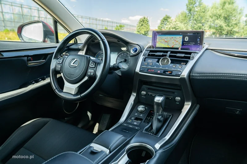 Lexus NX 26