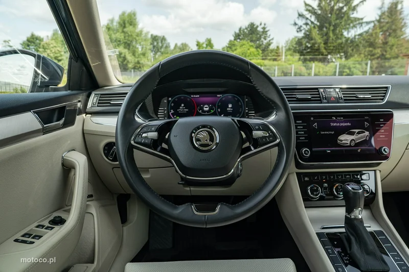 Skoda Superb III 14