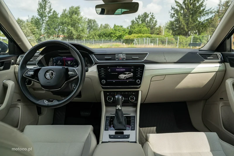 Skoda Superb III 15