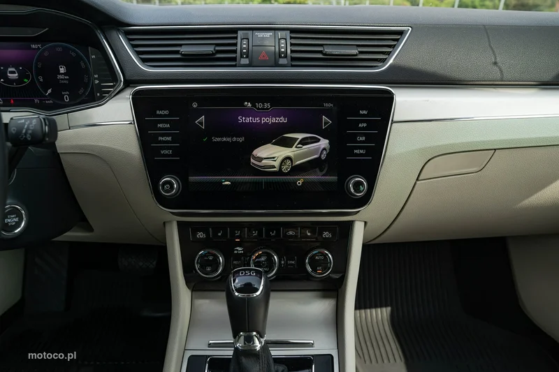 Skoda Superb III 23